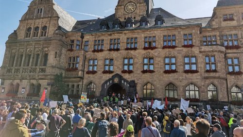 KwieKIRCHE: Pastoralreferent in Herten, Chiropraktik, Fridays for Future