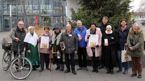 Stadtführungen durch Moers mit Dr. Bernhard Schmidt und Dr. Wilfried Scholten