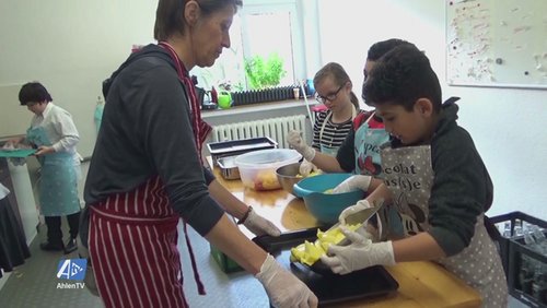 AhlenTV: "Lunch Club" in Ahlen – Mehr als ein Tropfen auf den heißen Stein