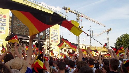 Kolloquium: Nationalismus in Fußball-WM-Songs – Jan-David Wiegmann