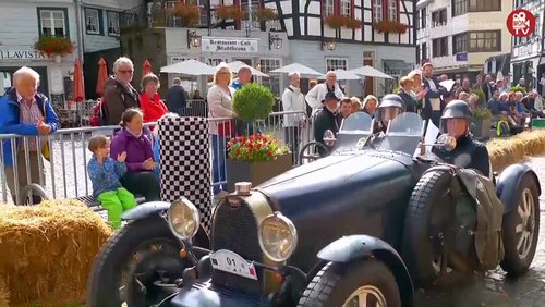 Altstadt-Geflüster: Oldtimer-Rallye in Monschau