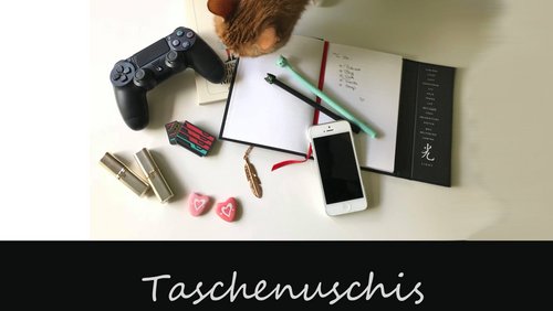 Taschenuschis: Mode bei Männern, Social Media Manager