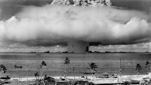 Q History: Die Geschichte der Atombombe