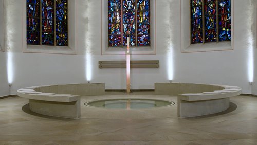 St. Maria Welver: Ganzkörper-Taufbecken in Hamm