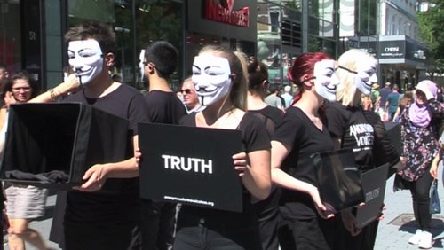 Aktion der Aktivistengruppe "Anonymous for the Voiceless"