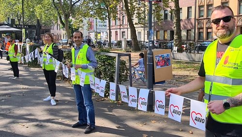 Heimat - Made in Duisburg: Mike Kim, AWO-Duisburg - Hand in Hand - Rettungskette für Menschenrechte