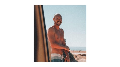 A-Frame: Nils Pulpanek, Surfer und Unternehmer in Portugal