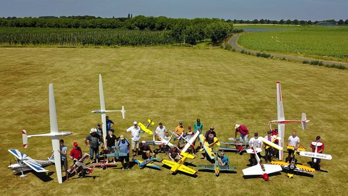 Gladispecial: Modellflug-Club Tönisvorst e.V.