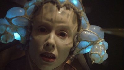 Frell: Flora, Fauna, Fressen und fiese Forscher – Farscape S01E21 Frell: Flora, Fauna, Fressen und fiese Forscher – Farscape S01E21