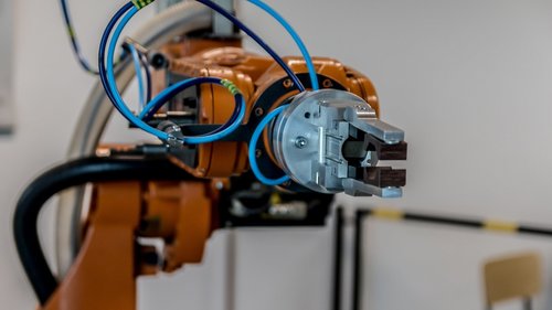 Journal am Sonntag: "Becker Robotic Equipment" - Firma in Dülmen