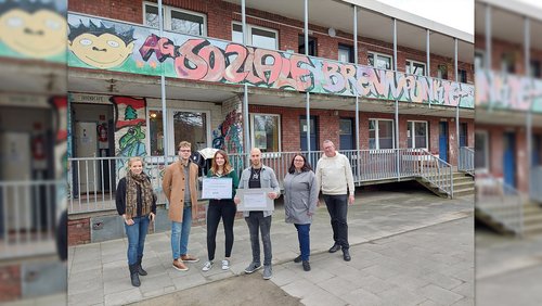 Spendenaktion im Jugendcafé Borsigweg, Schule ohne Rassismus - Schule mit Courage, LGBTIQ-Bewegung