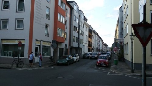 Neues aus der Literaturstadt Düsseldorf: Sabine Brenner-Wilczek, Heinrich-Heine-Institut