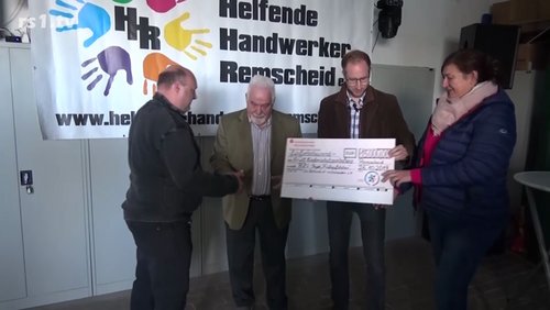rs1.tv: Ehrenamt und Fußball, Helfende Handwerker e.V. – Scheck-Übergabe, "Nacht der Kultur und Kirche" in Remscheid