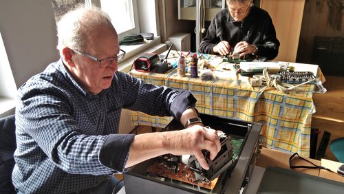 Welle-Rhein-Erft: Repair-Café im Umweltzentrum Erftstadt