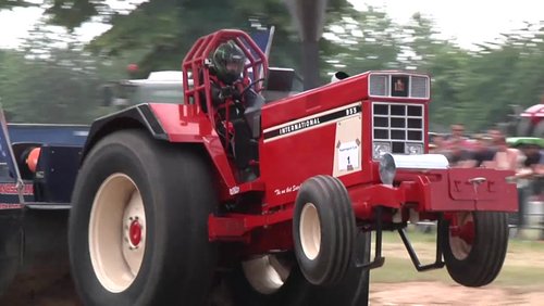 LOKAL TV: Künstler in Haltern, Prototyp Tunnelmaschine, Zirkus "RatzFatz", Traktor-Pulling