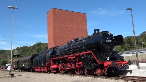 bochum-lokal: Eisenbahnmuseum Bochum mit neuem Empfangsgebäude