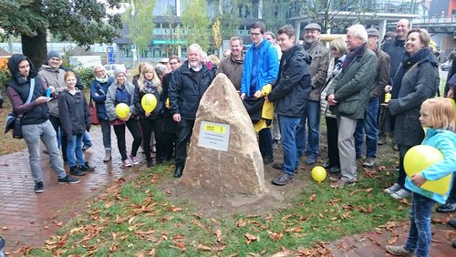 DO-MU-KU-MA: Denkmal für Menschenrechte im Stadtpark Hörde eingeweiht