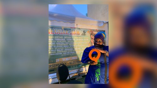 Queen Omega, Reggae-Sängerin aus Trinidad - Interview beim Reggae Jam 2022