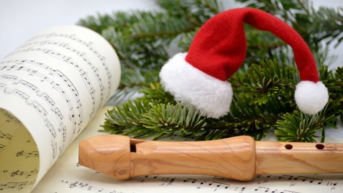 extraRadiO: Weihnachten, Gedichte, Instrumental-Band "Wildes Holz"