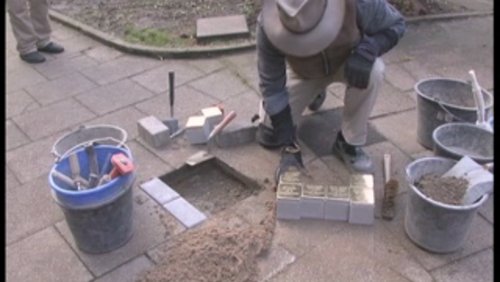 com.POTT: Stolpersteine in Köln, QR-Codes als Kunst