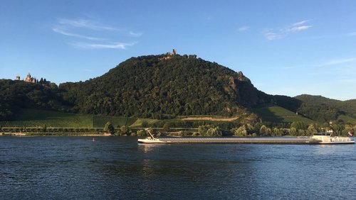 Hier und Jetzt: Drachenfels-Sanierung in Königswinter, Infrastruktur in Bonn