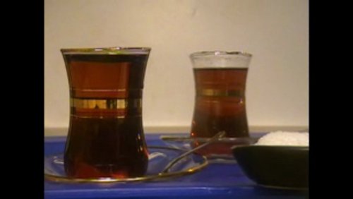 Koch Dich türkisch: Çay - türkischen Tee selber machen