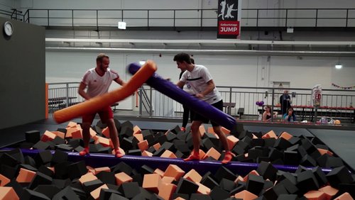 Ganz hoch hinaus: Trampolinpark JUMP House in Köln im Test