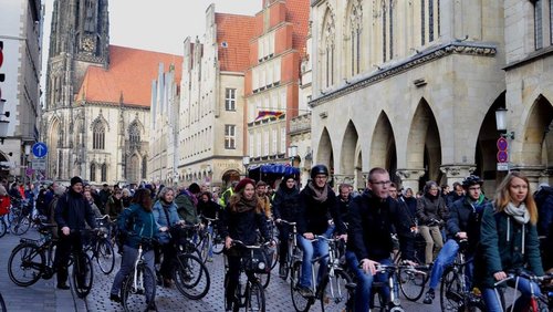 #FreeDeniz - Fahrradkorso für die Pressefreiheit