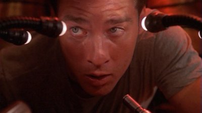 Frell: Erbrechen ins Weltall – Farscape S01E10 Frell: Erbrechen ins Weltall – Farscape S01E10