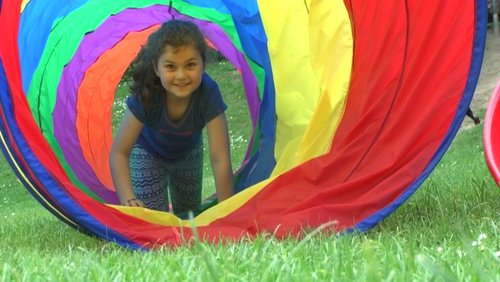 NetzLichter-TV: Spielen mit Kindern e.V., Spielhaus