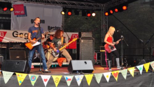 DO-MU-KU-MA: 7. Friedensfestival in Dortmund