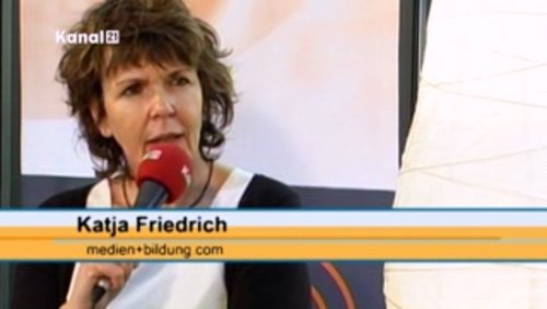 Rotes Sofa: Katja Friedrich, medien+bildung.com